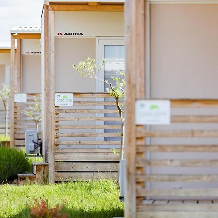 Premium Mobile Homes Istria - Camping Lanterna Porec - Luxury Mobilhome ภายนอก รูปภาพ