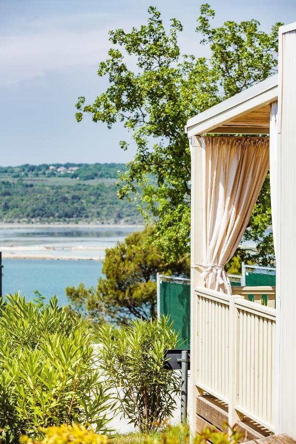 Premium Mobile Homes Istria - Camping Lanterna Porec - Luxury Mobilhome ภายนอก รูปภาพ