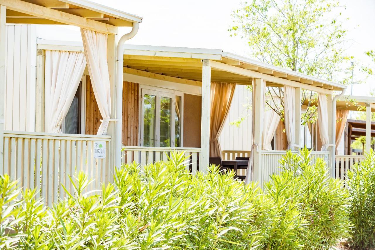 Premium Mobile Homes Istria - Camping Lanterna Porec - Luxury Mobilhome ภายนอก รูปภาพ