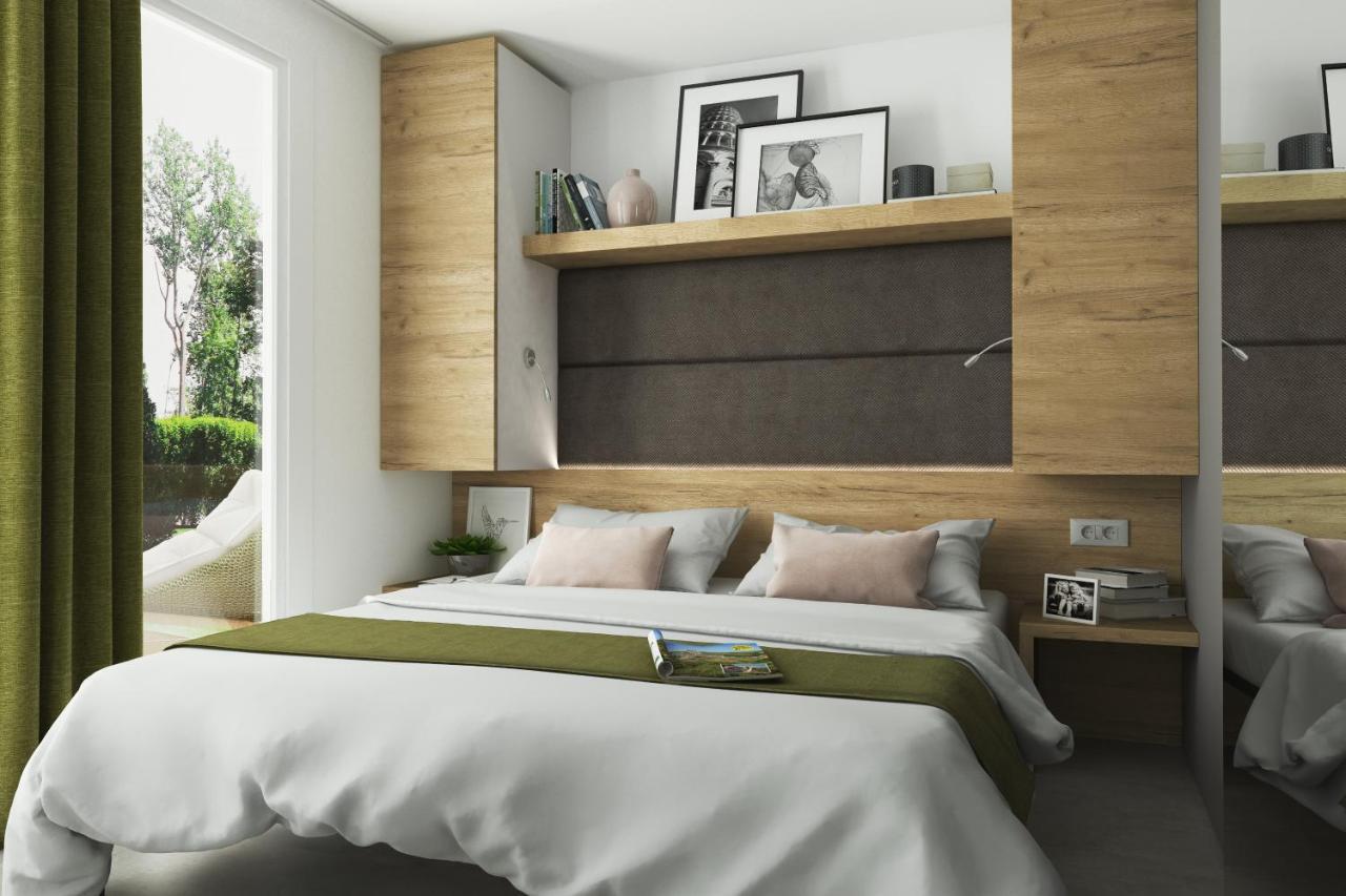 Premium Mobile Homes Istria - Camping Lanterna Porec - Luxury Mobilhome ภายนอก รูปภาพ